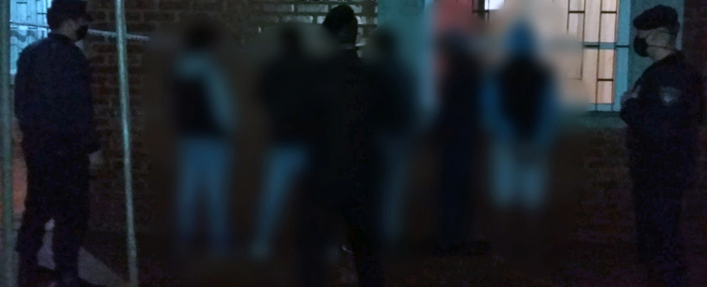 Ocasionaban disturbios alcoholizados y terminaron detenidos