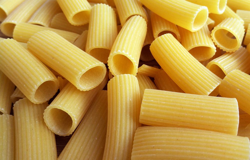 Desarrollo Social compró fideos de $29,86 y $34,34 a dos empresas