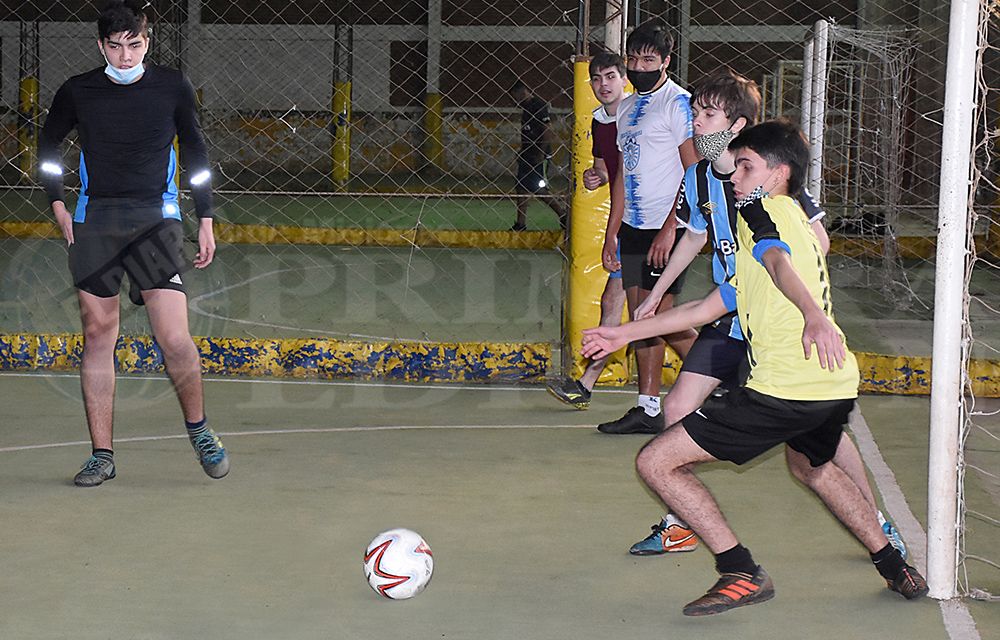 El fútbol 5 pasó la prueba en Posadas