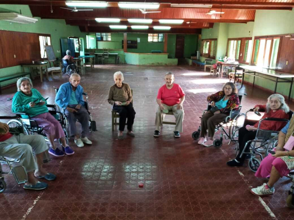 Por seguridad, abuelos del geriátrico de Miguel Lanús aún no reciben visitas