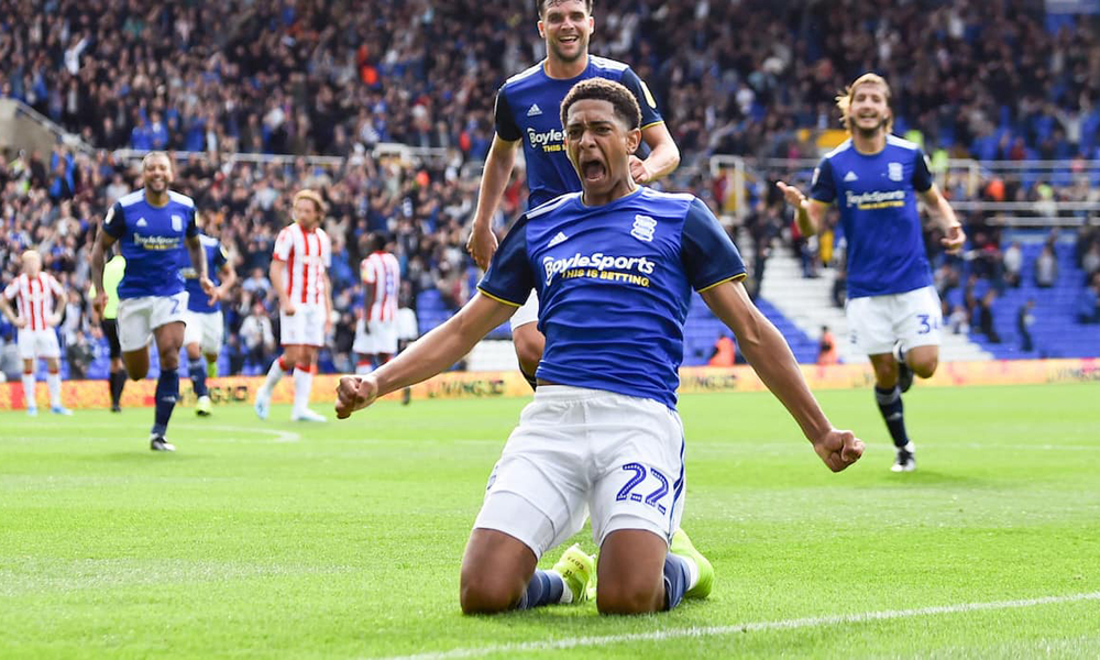 Borussia pagó 29 millones de euros por una promesa de 17 años