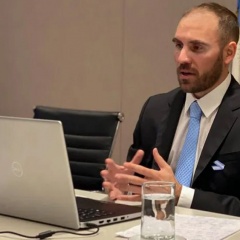 Guzmán - Canje de Deuda