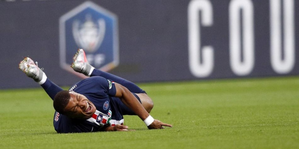 Alivio en el PSG: Kyllian Mbappé sólo sufrió un esguince de tobillo