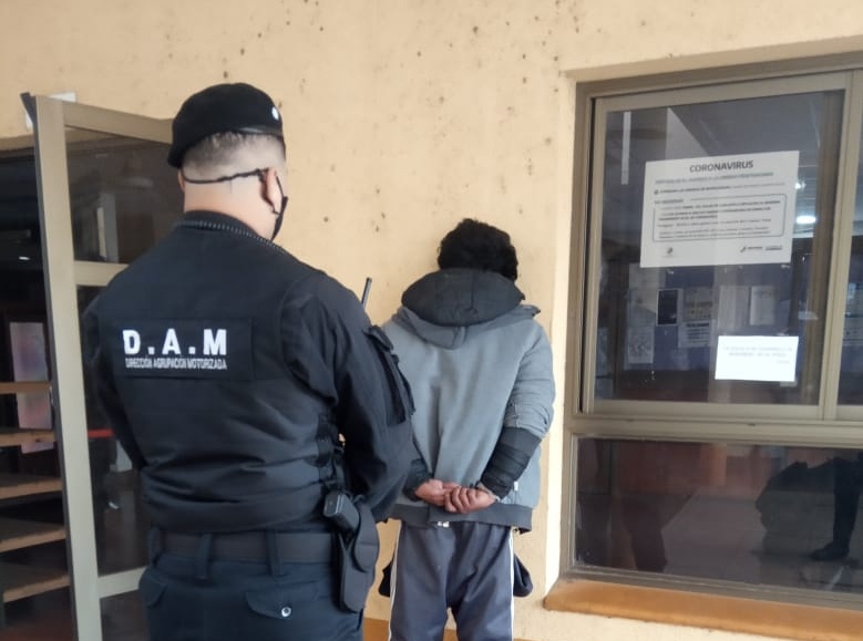 Detuvieron a un hombre por realizar exhibiciones obscenas en Posadas