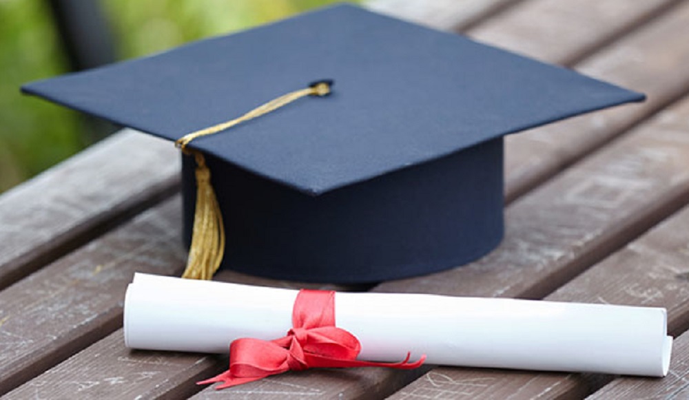 Ya se puede tramitar el título de pregrado, grado y posgrado en la FHyCS