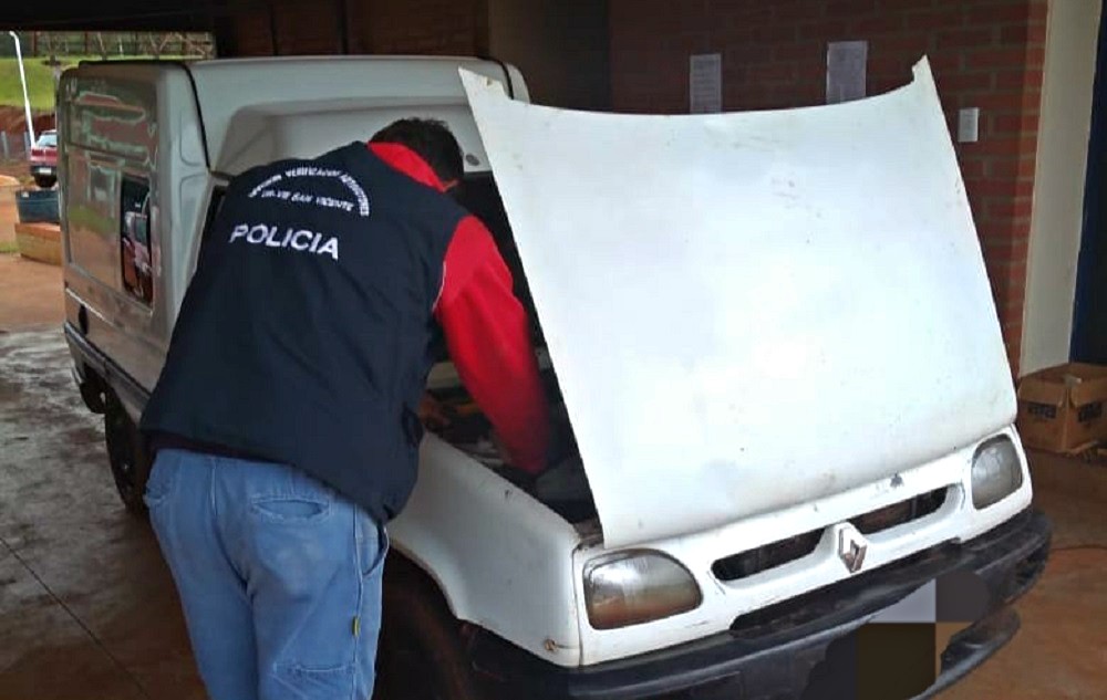 Secuestraron un auto adulterado en San Vicente