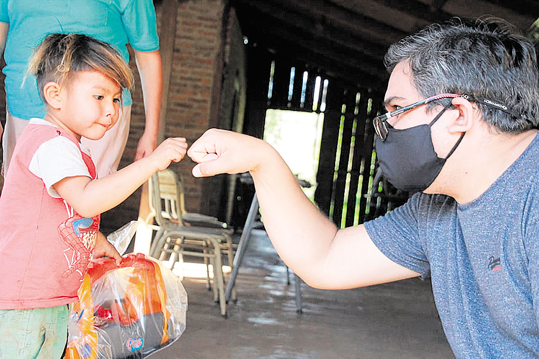 Comenzaron a ayudar en el barrio en 1994 y desde entonces no pararon