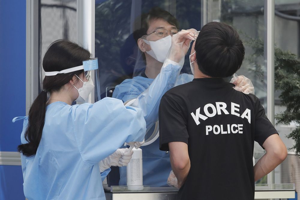 Corea del Sur prohíbe reuniones de más de diez personas en Seúl