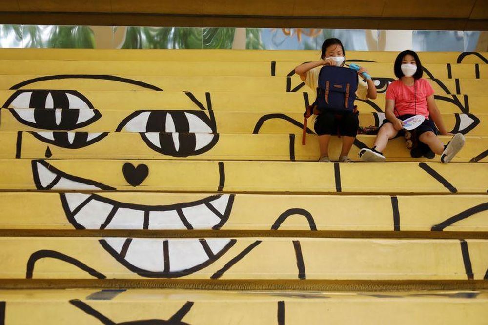 COVID-19: las escuelas de Seúl retoman las clases online por rebrotes