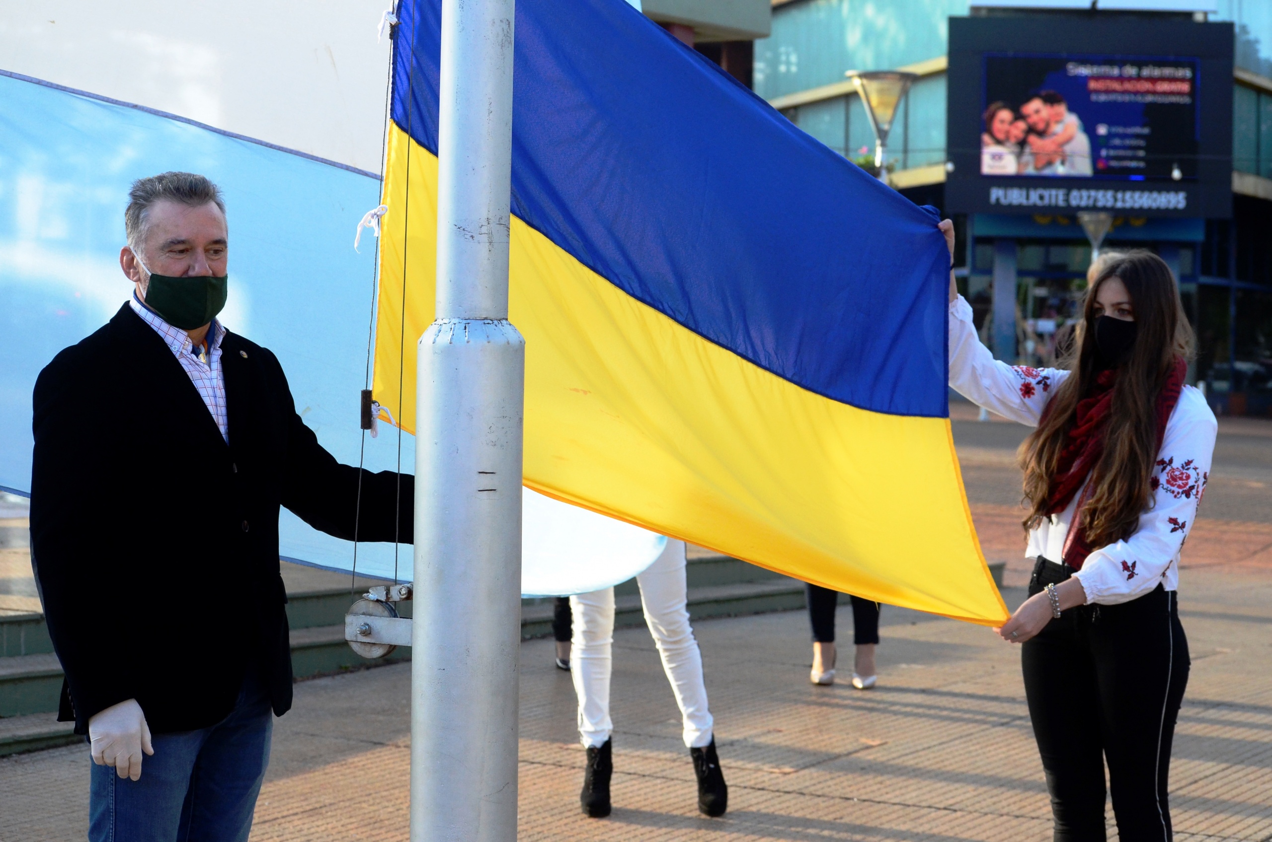Oberá homenajeó a Ucrania en el día de su aniversario de independencia