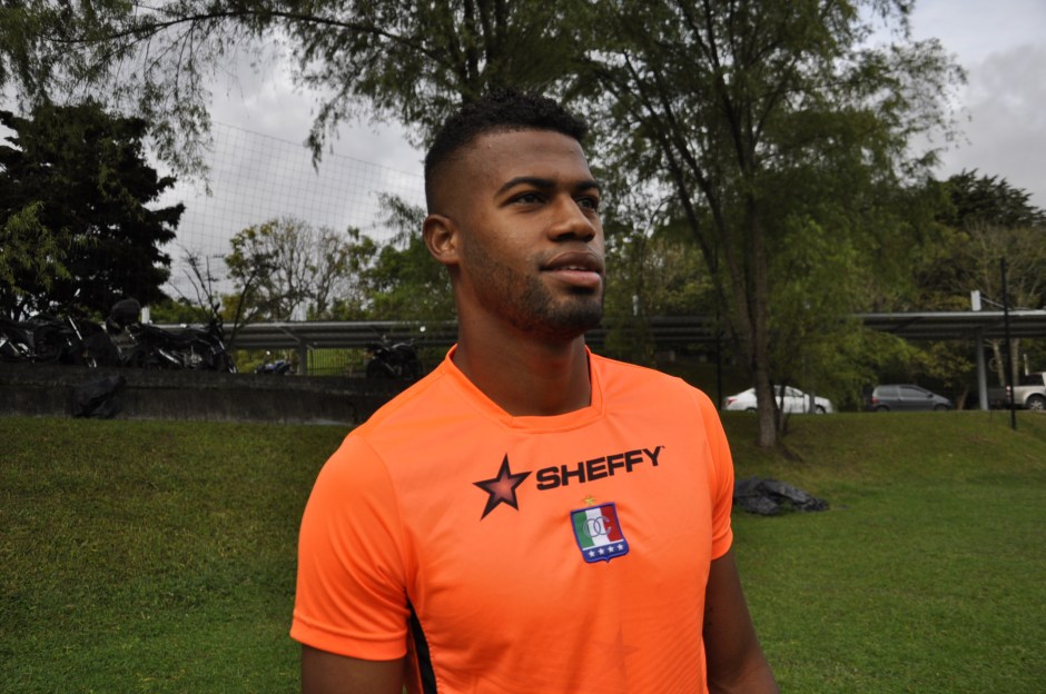 Por sanción de FIFA, Banfield no podrá incorporar jugadores