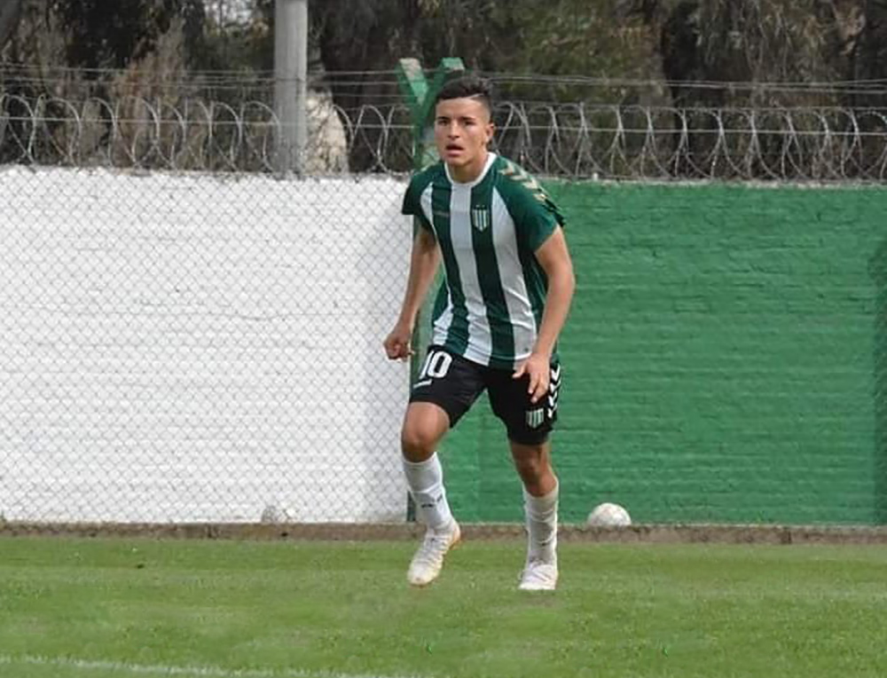 Tomás Adoryan - misionero que juega en Banfield