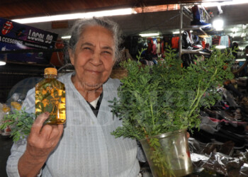Caña con ruda, una tradición que se volvió esencial en tiempos de pandemia