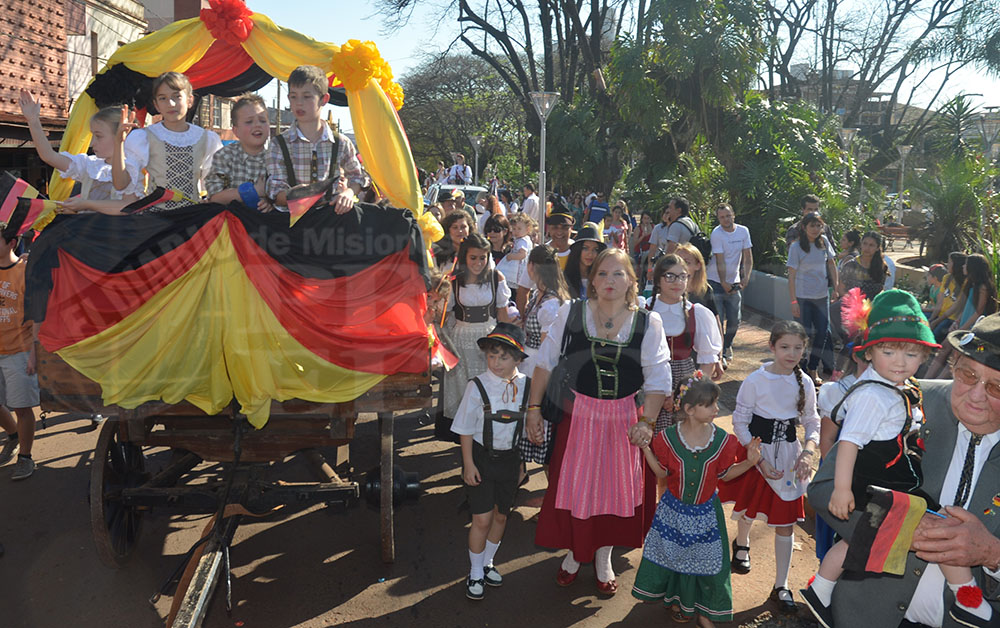 Fiesta Nacional de los Inmigrantes