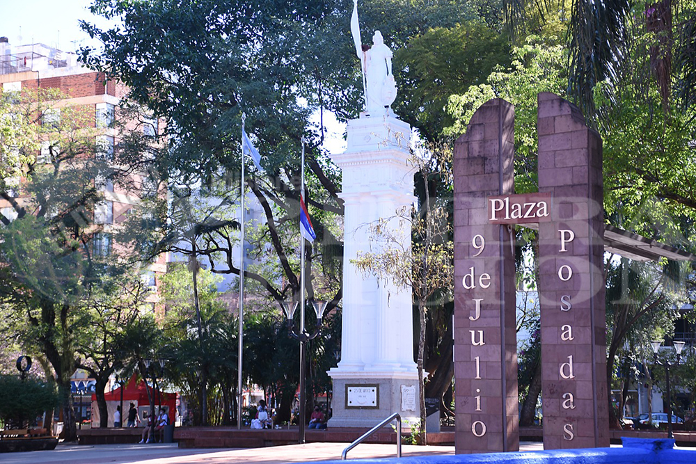 Posadas - plaza 9 de julio