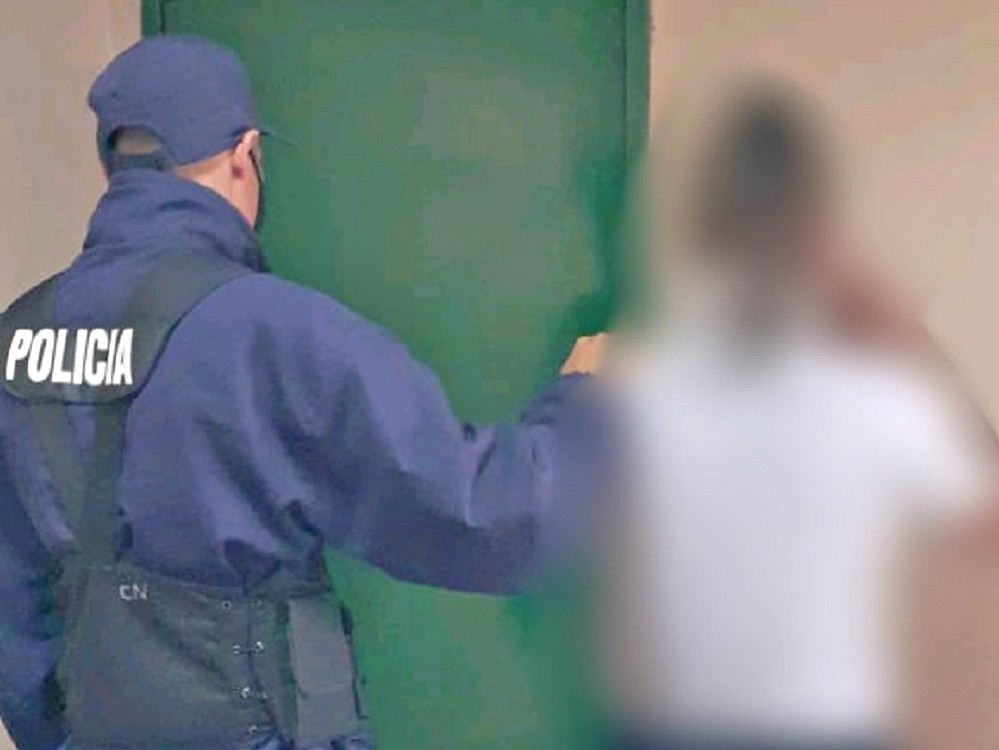 Intentó robar, intimidó a los vecinos con un arma y terminó preso