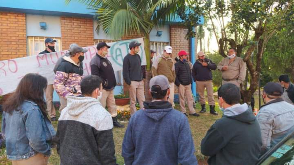 Continúa el conflicto salarial en algunas localidades