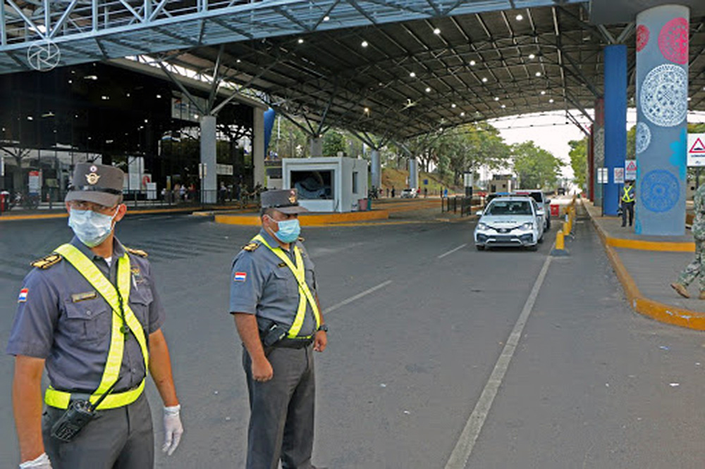 Paraguay y Brasil suscriben acuerdo para compras en la frontera