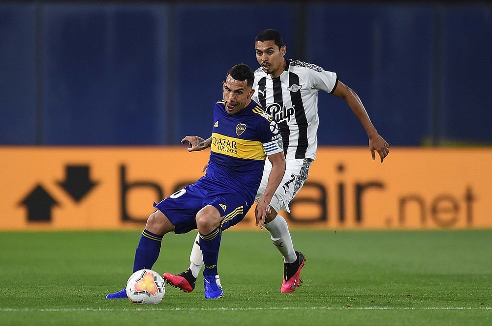 Libertad y un positivo justo después de jugar con Boca en Argentina