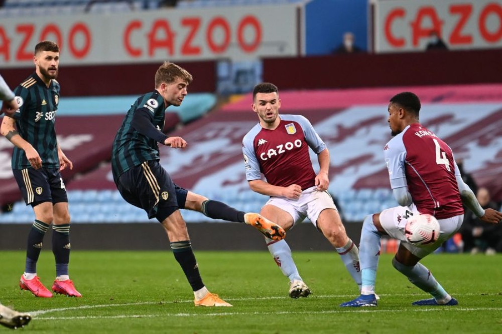 Premier League: Leeds de Bielsa le sacó el invicto a Aston Villa