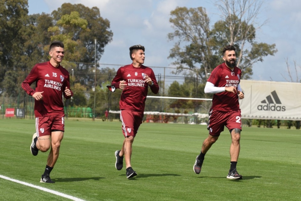 Con nuevos hisopados, el plantel de River volvió a los entrenamientos