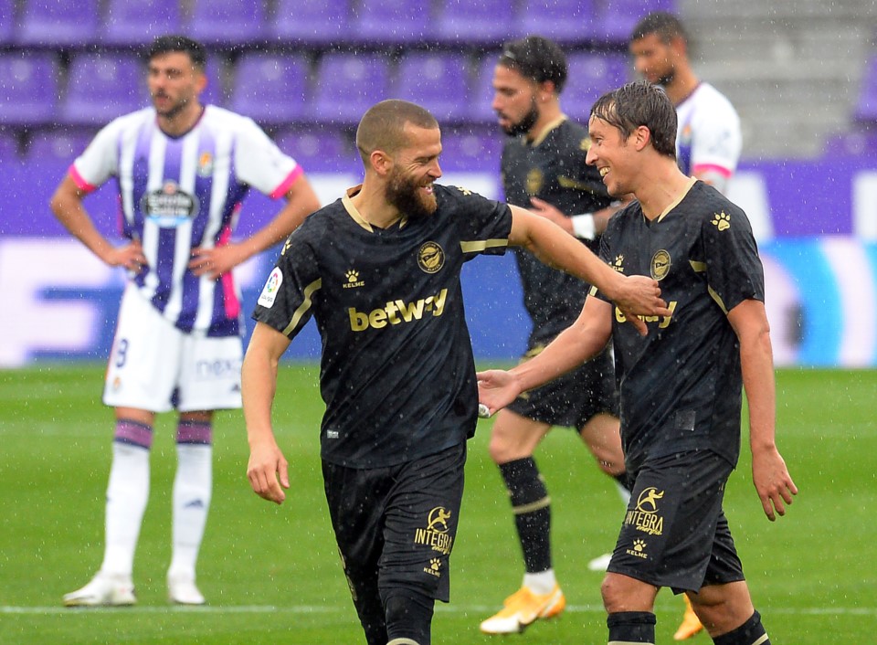 Alavés, con Battaglia, logró un buen triunfo para salir del fondo