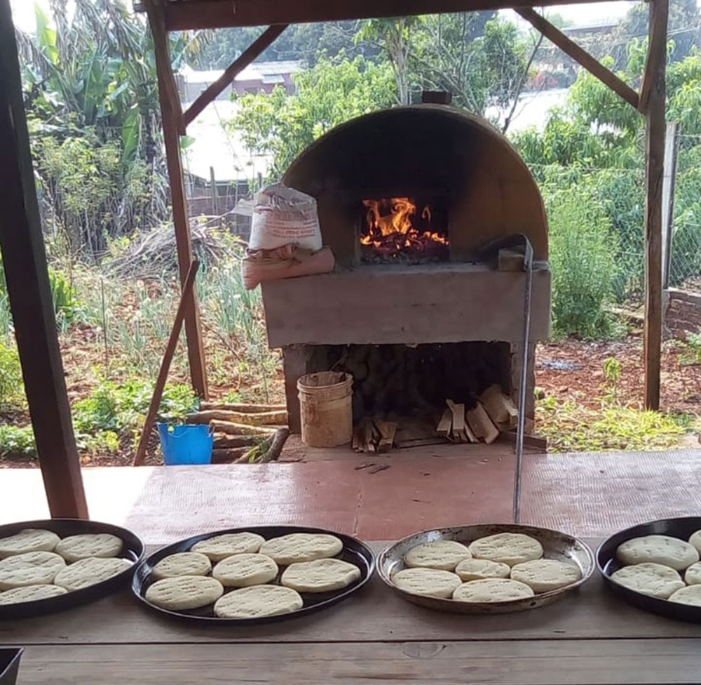 Pan en Gobernador López: la tradición que se convirtió en fiesta provincial