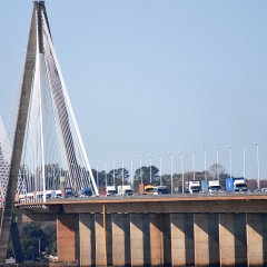 Puente Internacional Roque González