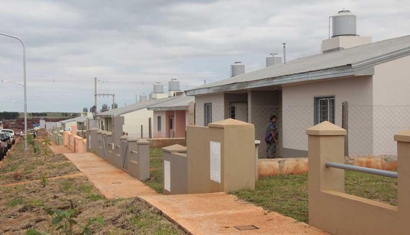 Misiones pedirá hoy a Ferraresi poder iniciar 1.664 viviendas