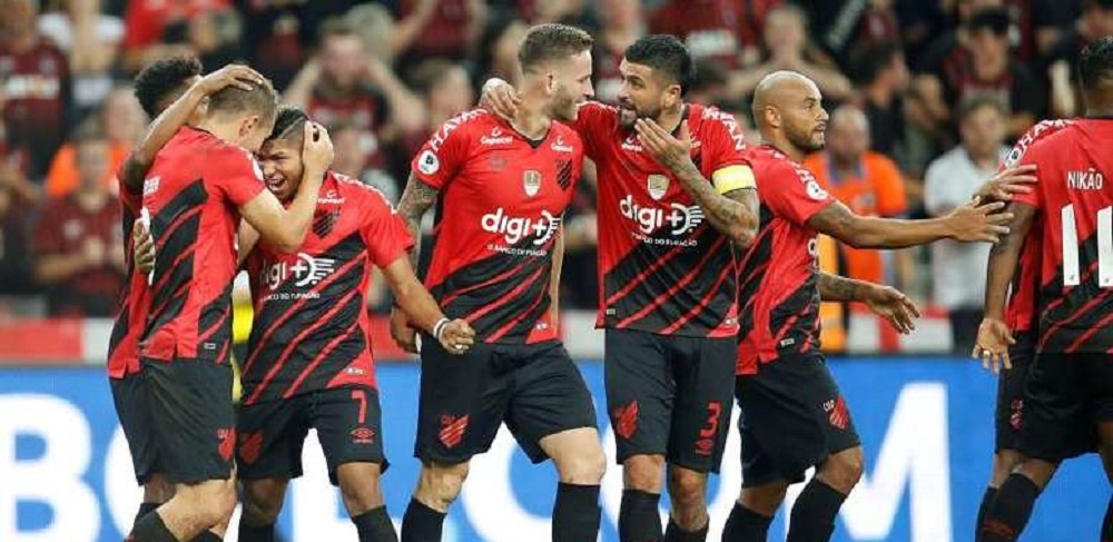 Por coronavirus, Paranaense pierde a seis jugadores en la previa ante River