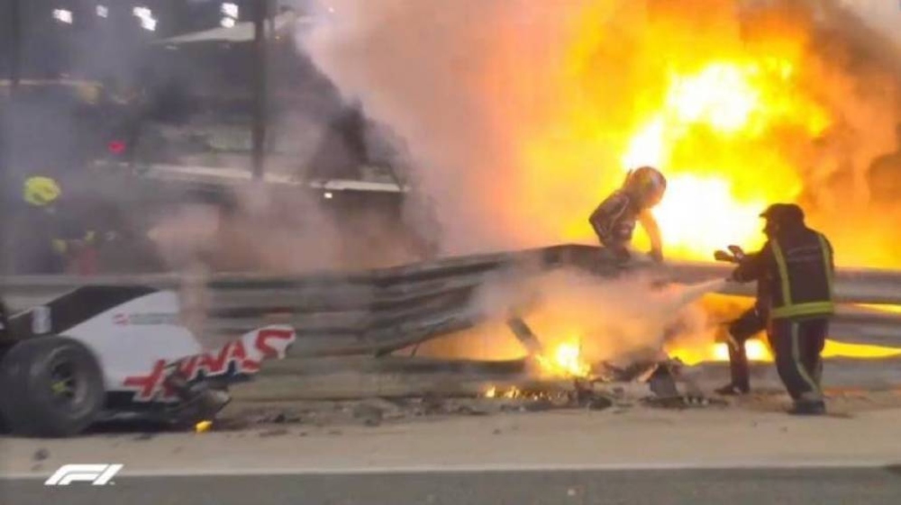 Fórmula 1: grave accidente en la largada obligó a suspender el inicio en Bahrein