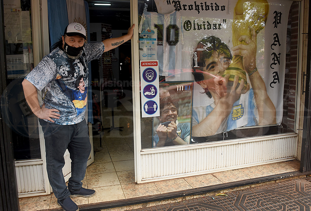 Diego Maradona - Alejandro Buera