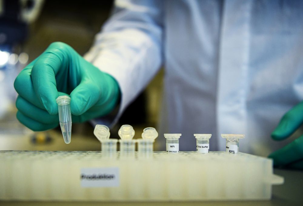 Pfizer y BioNTech anunciaron que su vacuna tiene eficacia del 95%