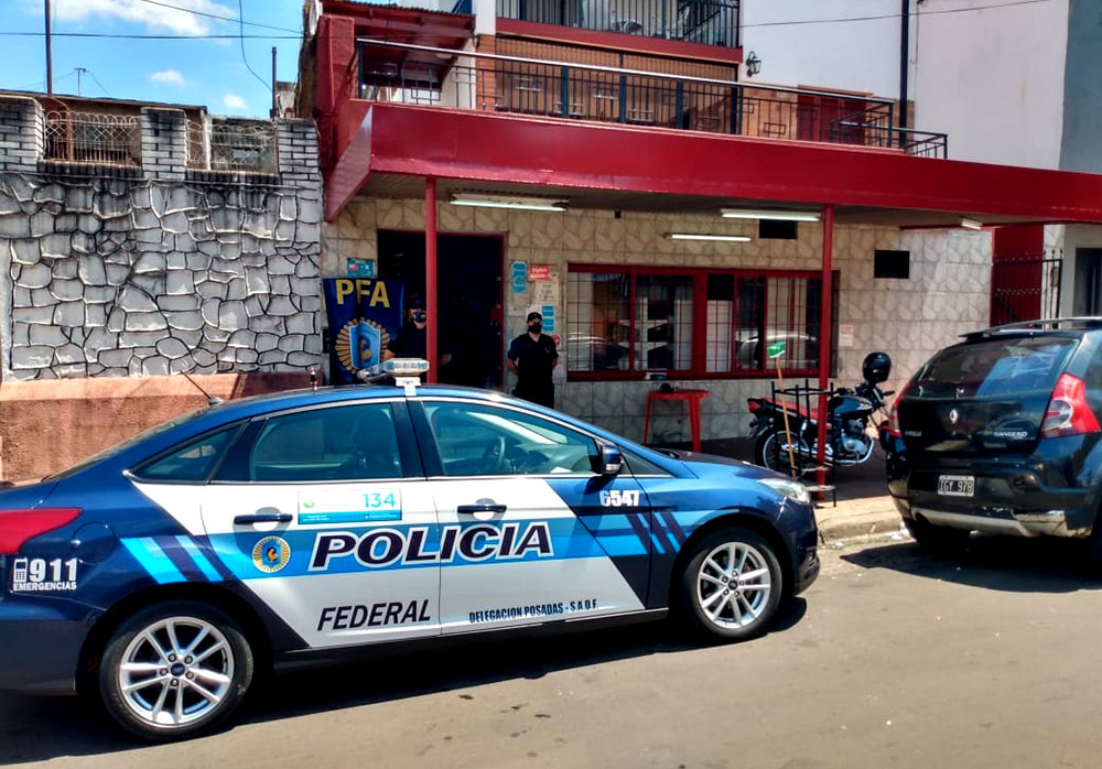 Detienen a un dealer de cocaína en pleno centro posadeño