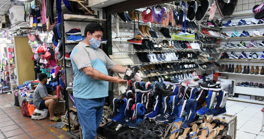 En las Placitas solicitan abrir todos los puestos al mismo tiempo