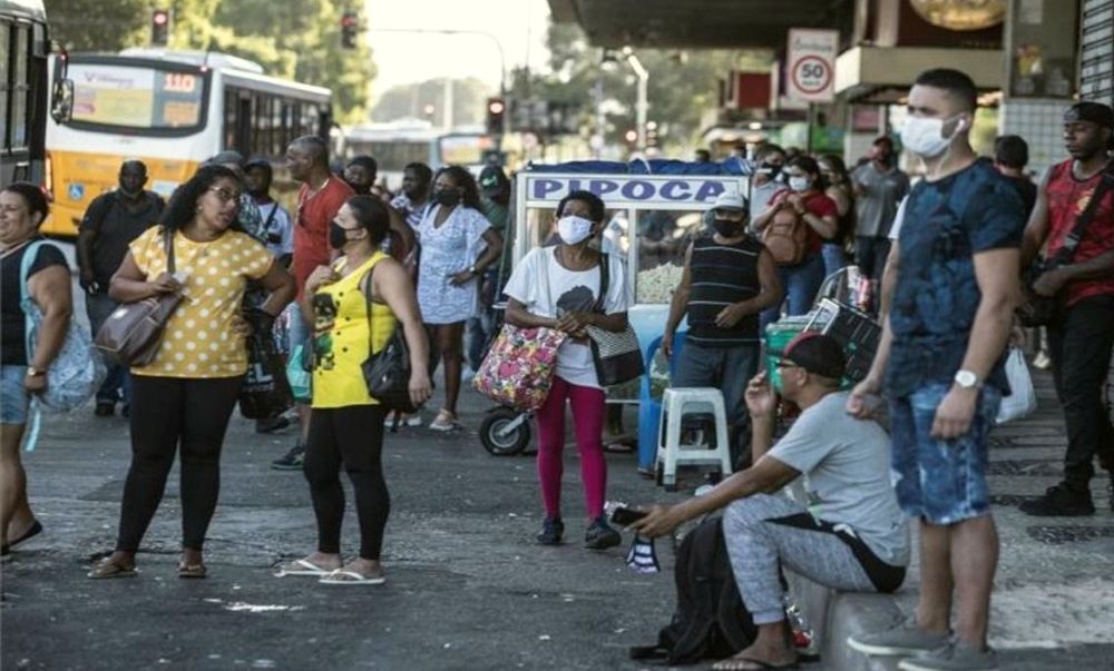 COVID-19: Brasil supera 185.000 decesos tras registrar otros 823 muertos