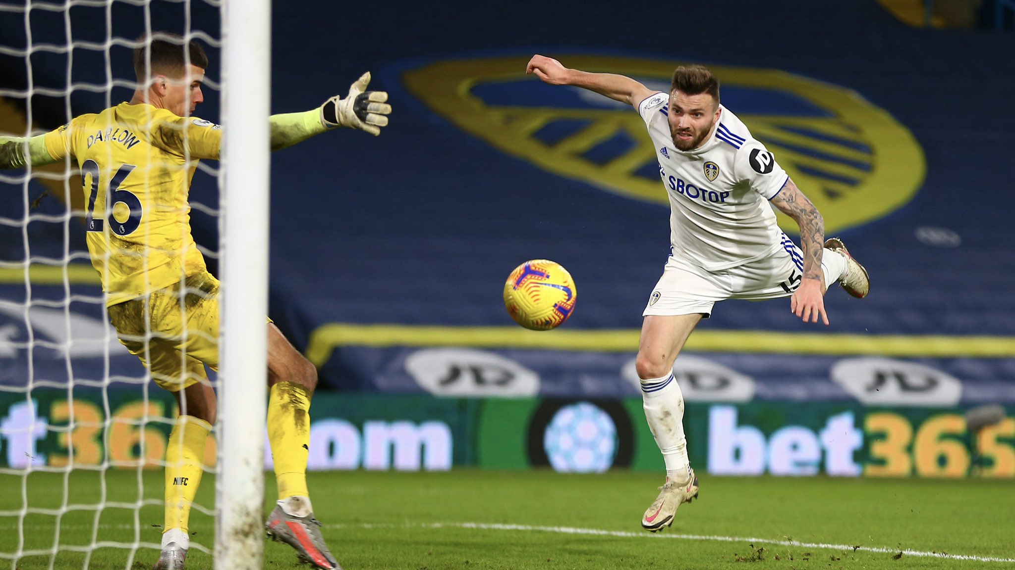 El Leeds de Bielsa goleó en la Premier League