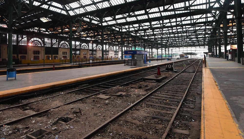 No hay trenes en todo el país por un paro de La Fraternidad