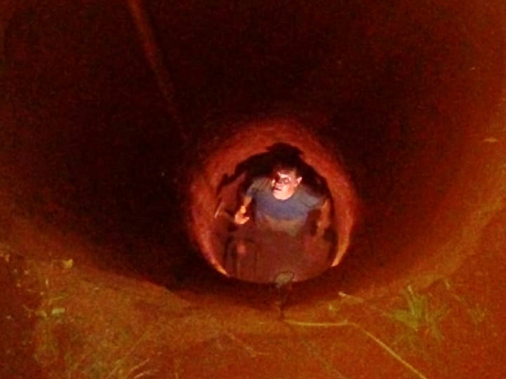 Policías hicieron un pozo de agua para vecinos en Aristóbulo del Valle