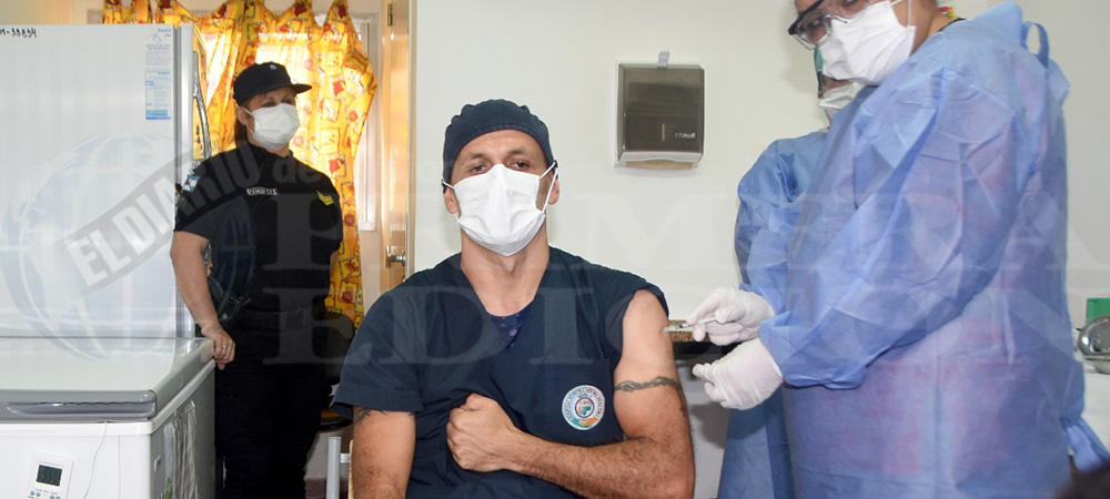 Hospital de Fátima - aplicaron la segunda dosis de la Sputnik V