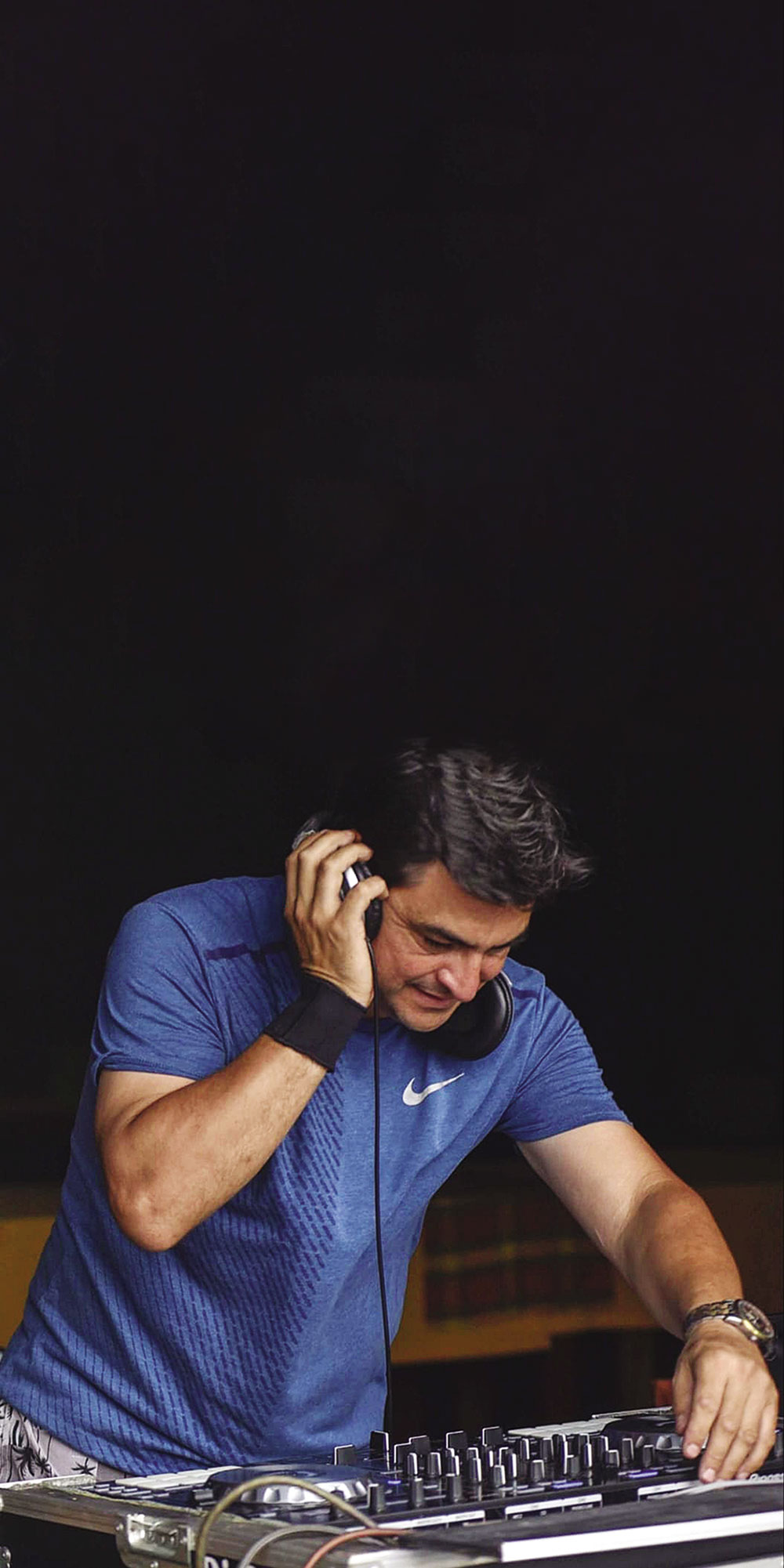 Hablemos del arte de “pasar” música