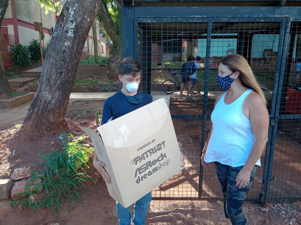 Internet y mejores condiciones para que Camilo siga explorando