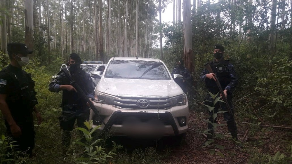 Camioneta robada fue recuperada tras un rápido operativo policial