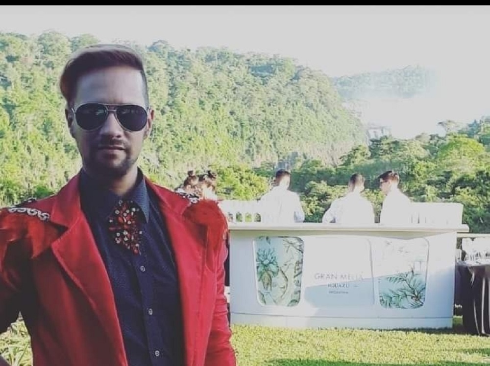 Los 20 años de trayectoria de Ángel María Olivera