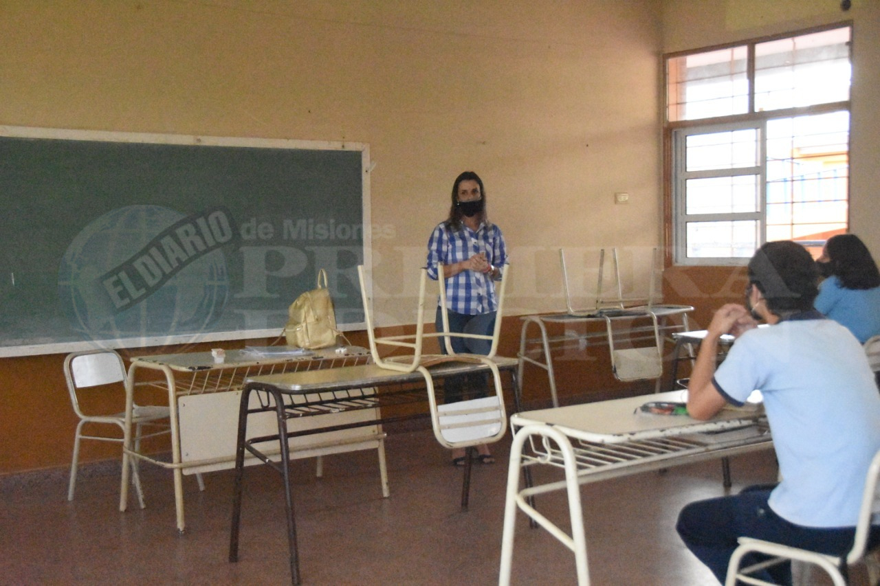 Básico docente iría a $13.000 y el mínimo sin antigüedad a $36.000