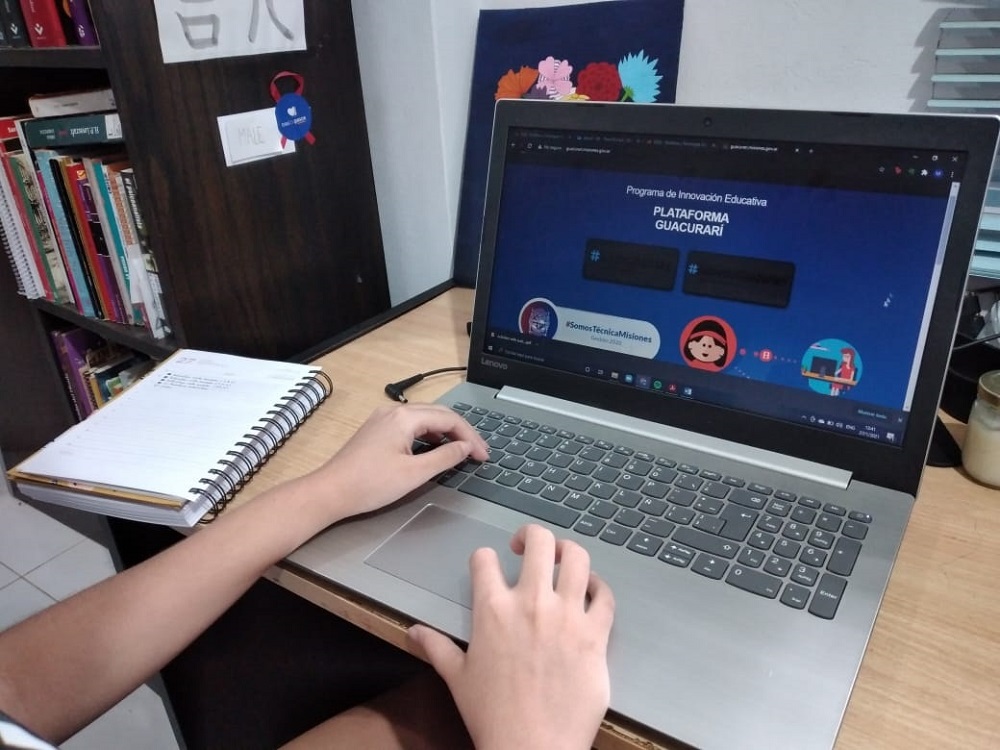 Sorpresiva desvinculación de Sandra Bonetti de la Plataforma Guacurarí