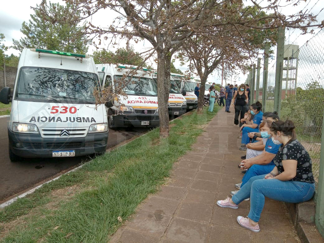 Emotiva despedida a chofer de la Red de Traslados que falleció por COVID