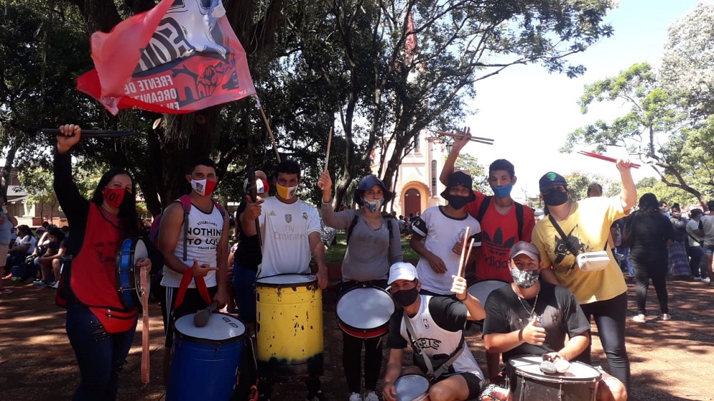 Movilización en Apóstoles contra la violencia de género