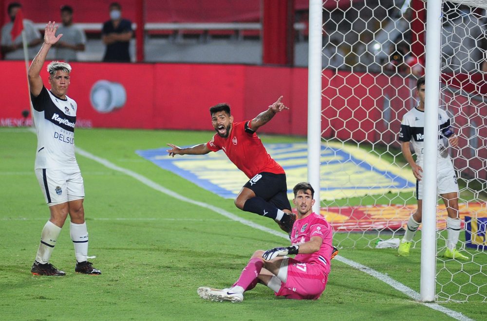 Independiente logró un trabajoso triunfo frente a Gimnasia