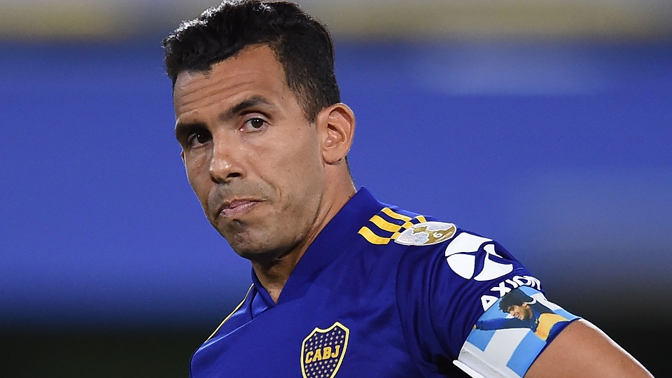 Tevez no se reincorporó a las prácticas y está en duda para el domingo